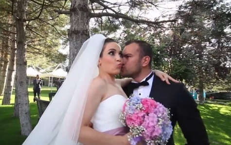 Betacolor’un başarılı videosu – Berrak ve Gürkan’ın Düğünü