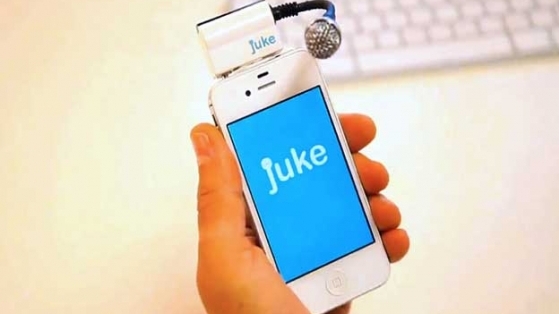 Akıllı Telefonu Karaoke Makinasına Çeviren Cihaz: Juke
