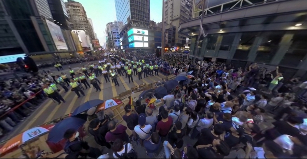 Sanal Gerçeklikte Hong Kong’daki Şemsiye Devrimi Protestoları
