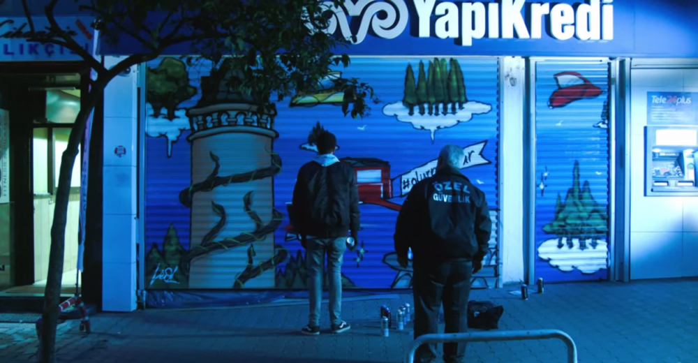 Yapı Kredi Şubelerine Leo Lunatic’ten Graffiti