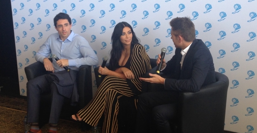 Kim Kardashian Cannes Lions’da Ne Arıyor?