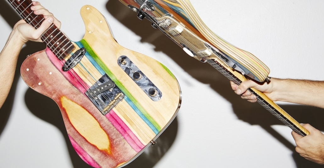 Eski Kaykaylardan Yapılan Rengarenk Gitarlar