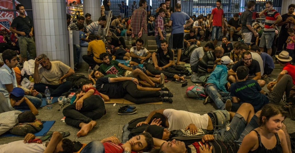 Macaristan Hükümeti ve JWT Budapest’in Yasa Dışı Göçmenlik Karşıtı Kampanyası