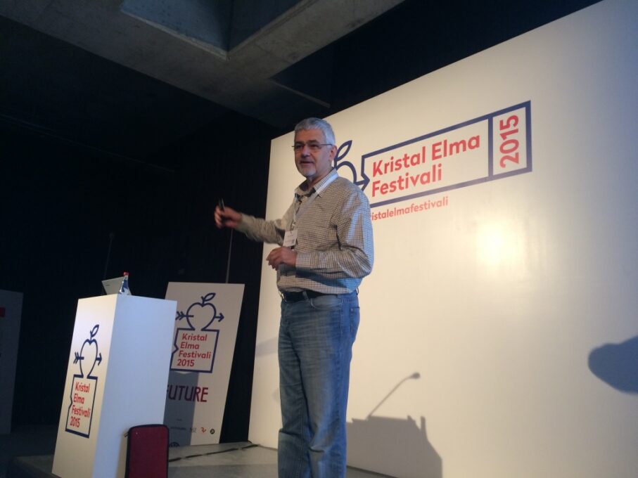 Girişimcilik: Bir Kariyer Alternatifinden Çok Daha Fazlası [Kristal Elma 2015]