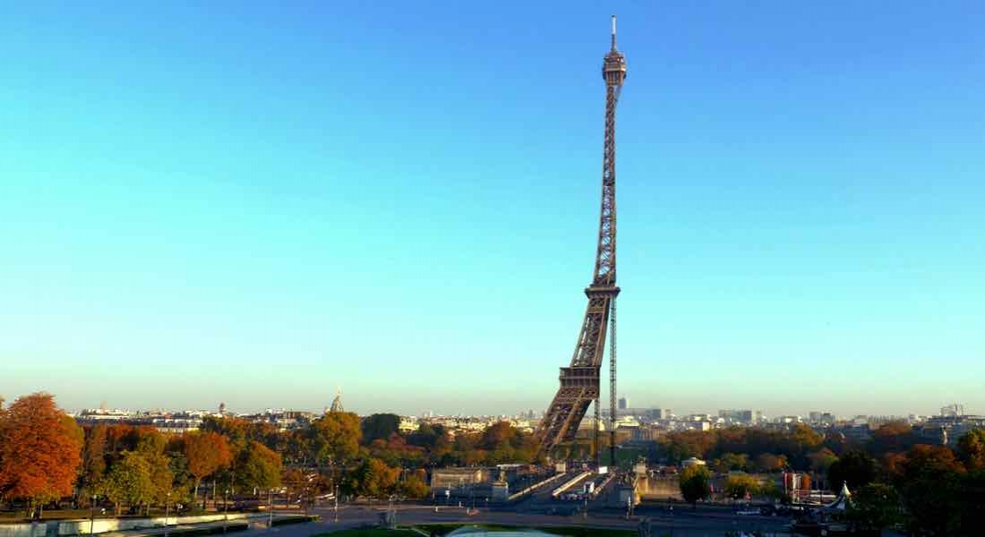 Paris, Bomboş Bir Film Seti Olsaydı?