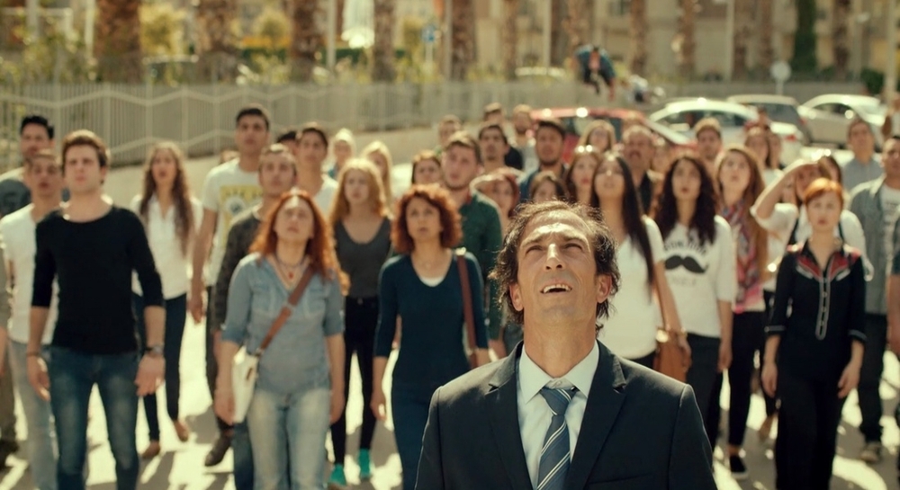 Emlak Sektöründe Alışık Olmadığımız Tarzda Bir Reklam Filmi