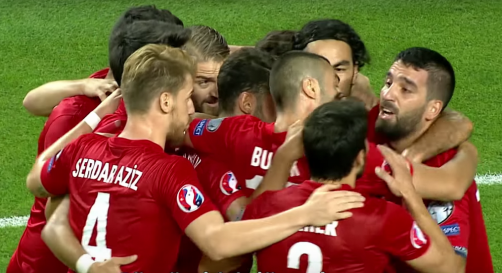 Euro 2016 Coşkusuna Dahil Olan Reklam Kampanyaları