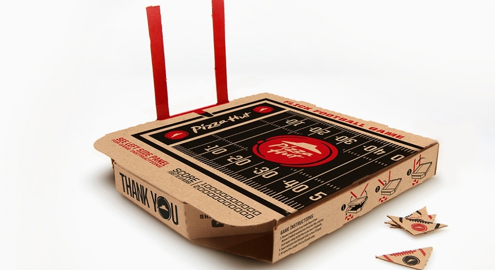 Pizza Hut’tan Parmak Futbolu Oynanan Pizza Kutusu
