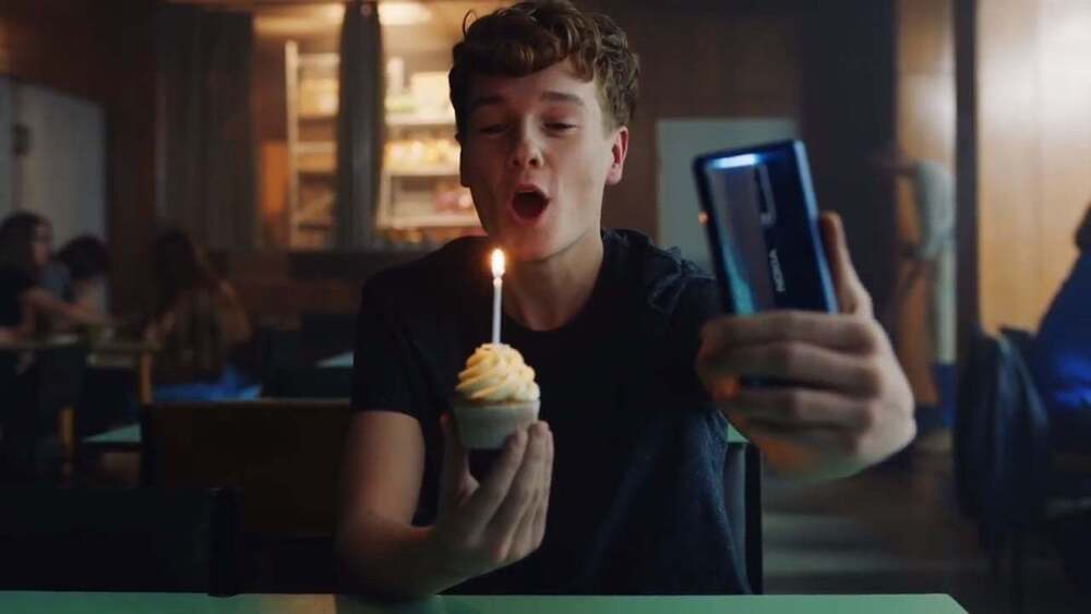 nokia_mother london_be the gift_ingiltere_bigumigu