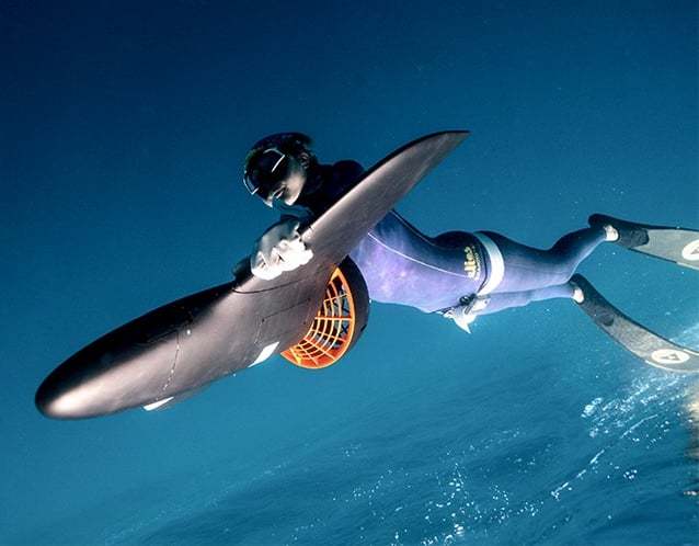 https://www.kickstarter.com/projects/1956987047/aquajet-h2-an-aerodynamic-sea-scooter-for-everyone?ref=discovery#