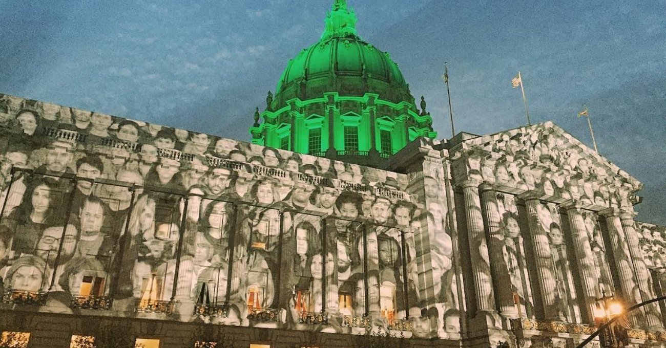 San Francisco City Hall’u Aydınlatan 500 Yüz