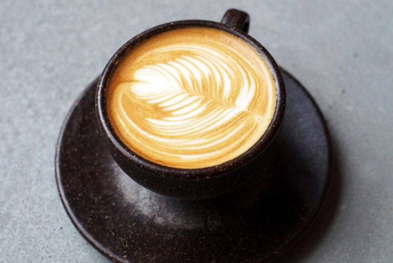 Kaffeeform: Doğal Bir Ürün Malzemesi Olarak Geri Dönüştürülmüş Kahve Telvesi
