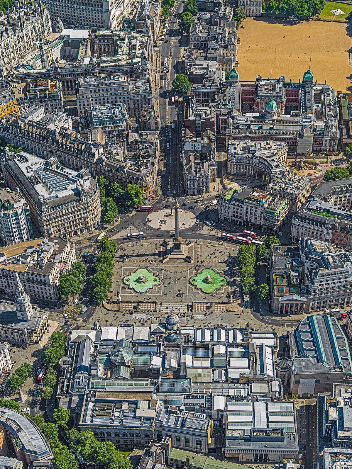 Londra’nın Meydanlarının Ve Kent Simgelerinin Kuşbakışı Fotoğrafları ...