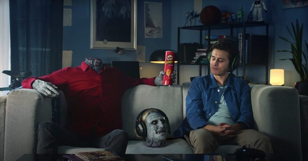 Arsız Zombi Frank Pringles Peşinde