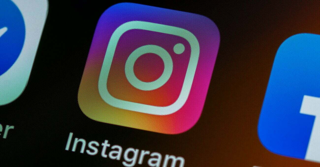 Instagram’a Yukarı Kaydır Özelliği Yerine Çıkartma Özelliği Geliyor