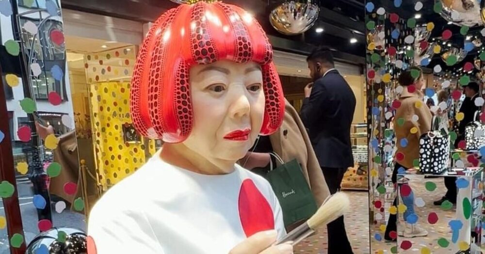 Kusama’nın Louis Vuitton Vitrinlerindeki Tekinsiz Robotu
