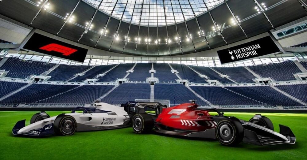 Yarış Pistine Sahip İlk Stadyum