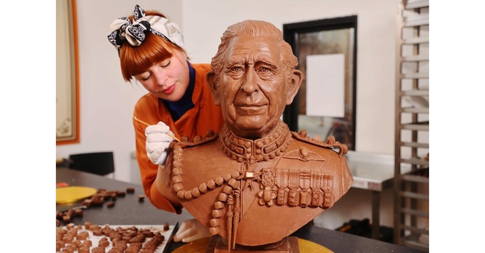 Reklamlarda Monarşi Etkisi