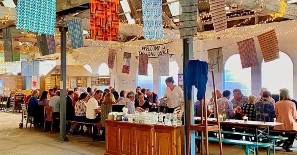 “Ödeyebildiğin Kadar Öde” Sistemiyle Çalışan Restoran