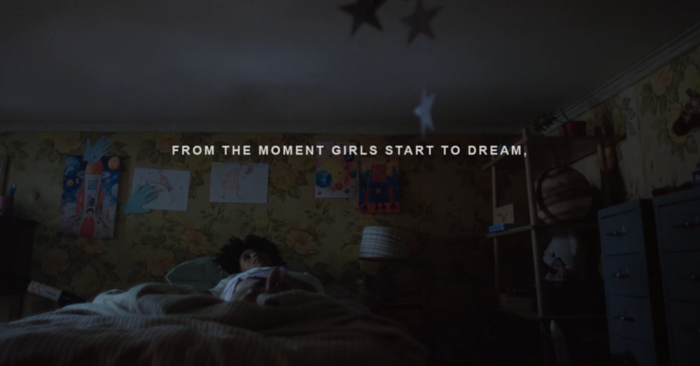 Women In Tech ve UN Women Cam Tavanların Ötesindeki Olasılıkları Anımsatıyor