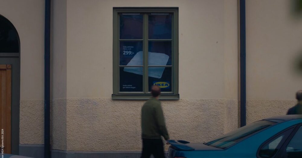 IKEA’nın Sleepfluencer’ları Pencereleri Reklam Alanına Dönüştürüyor
