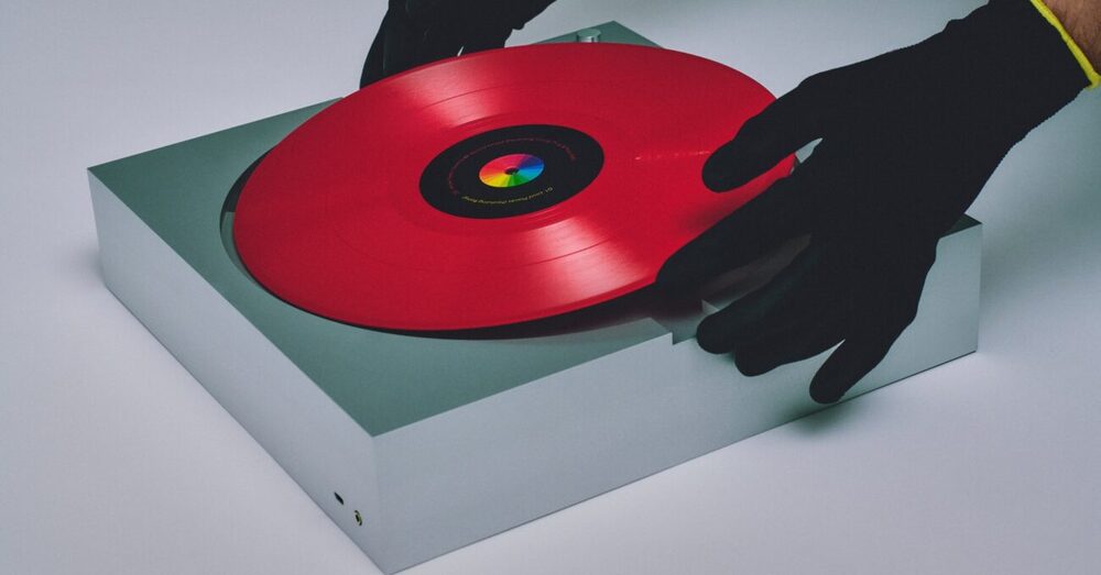 İğnesiz Minimalist Monolit Blok Pikap: Turntable PP-1