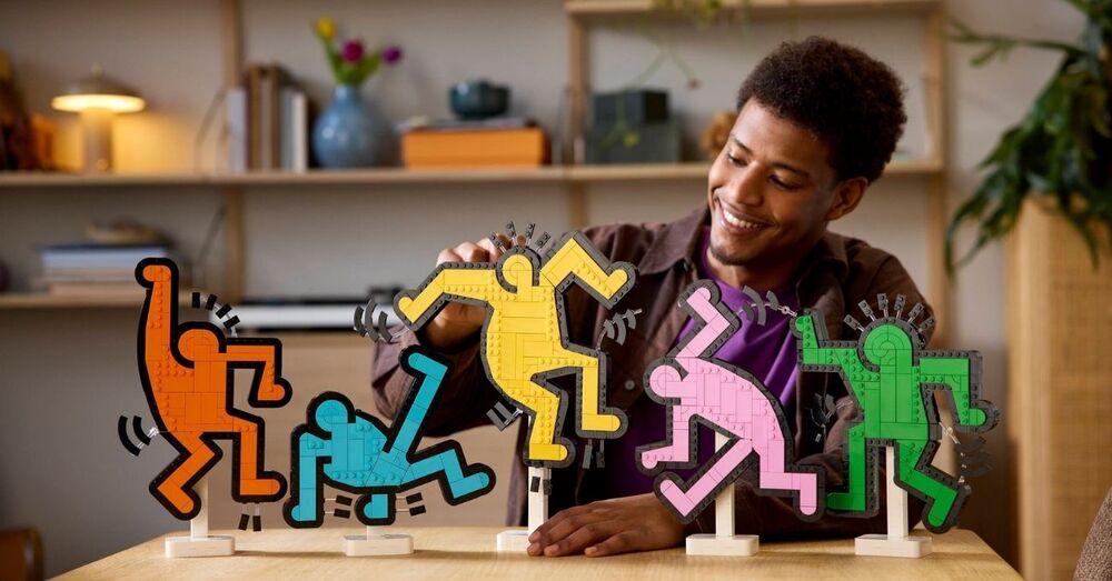 Keith Haring’in Dans Eden Figürleri LEGO Evreninde