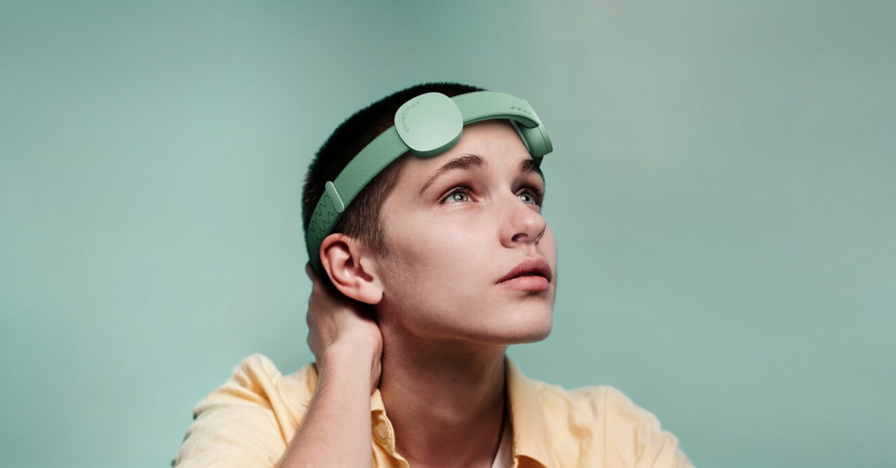 Sometimes: Elektrik Sinyalleriyle Stresi Azaltan Kafa Bandı Konsepti