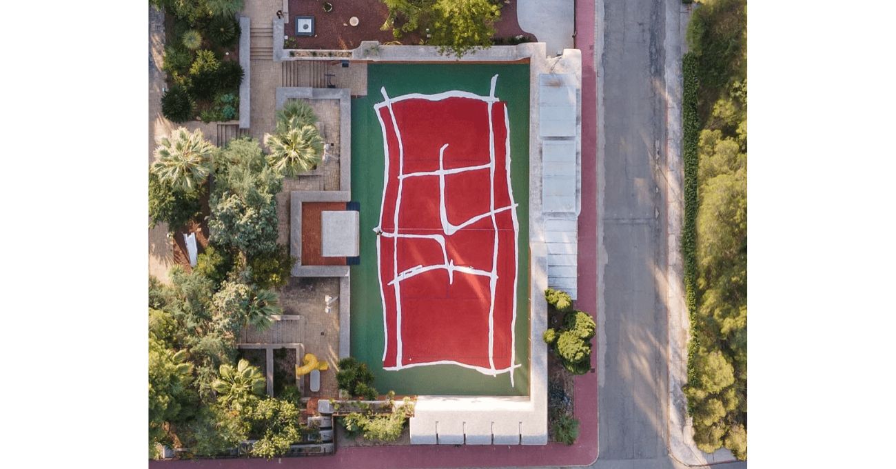 Tenisi Özgürleştiren Kort