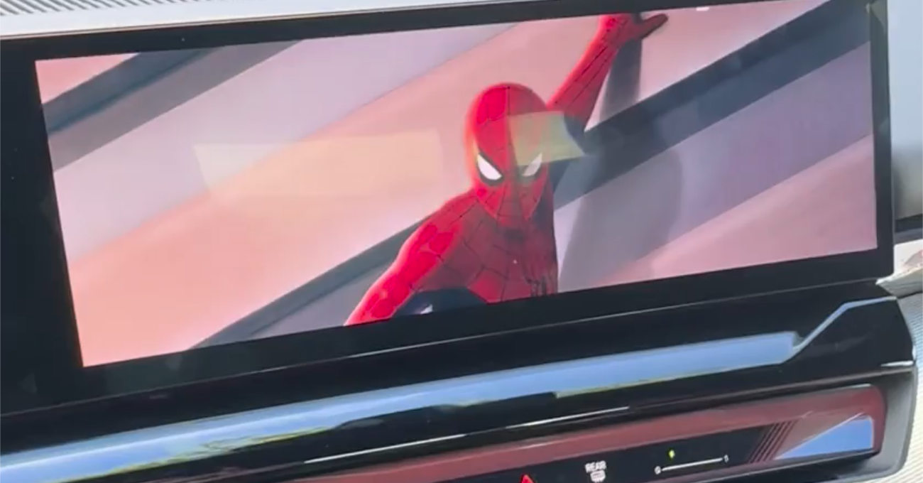 Gaza Basmadan Önce BMW’nizin Size Spider-Man Sürprizi Var